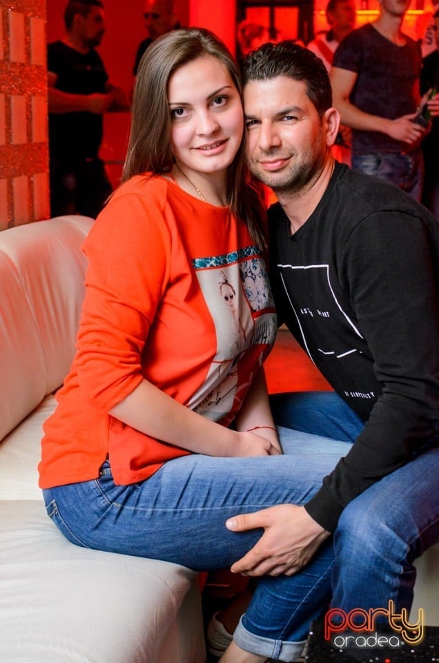 Petrecere cu muzică live, 