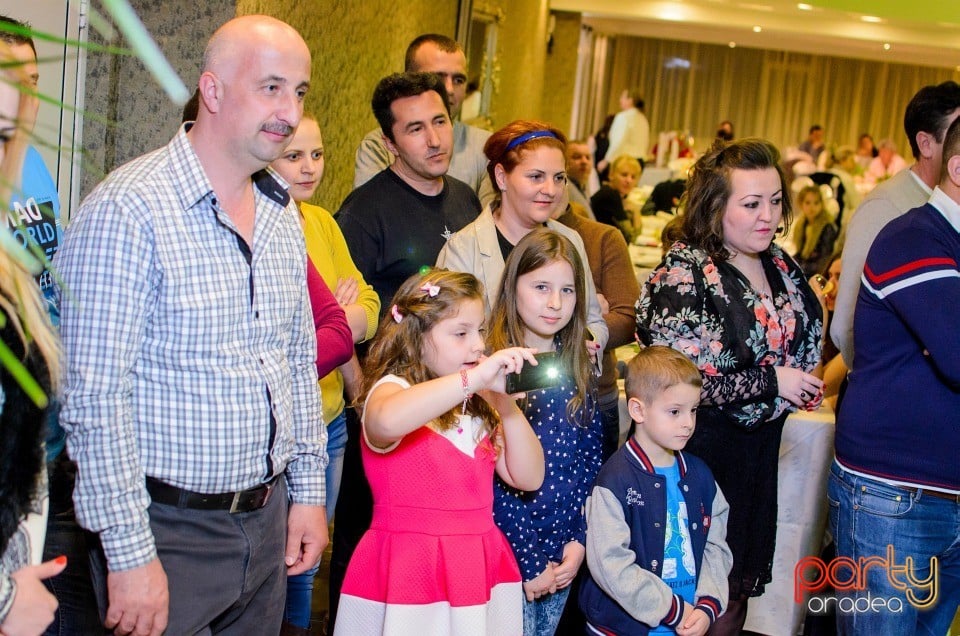 Petrecere de 8 Martie în Hotel Termal, Hotel Termal