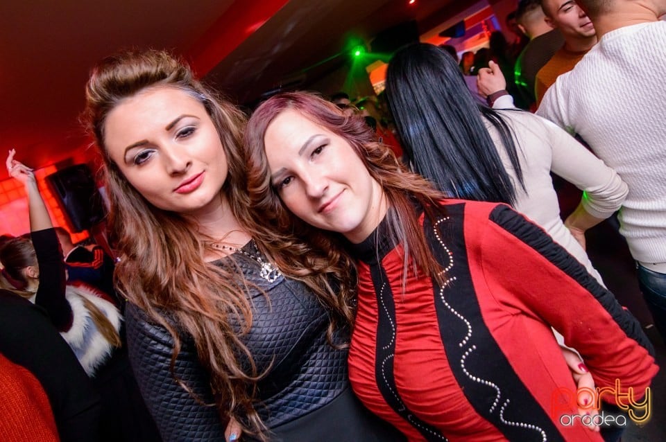 Petrecere de Crăciun alături de Blaga, 