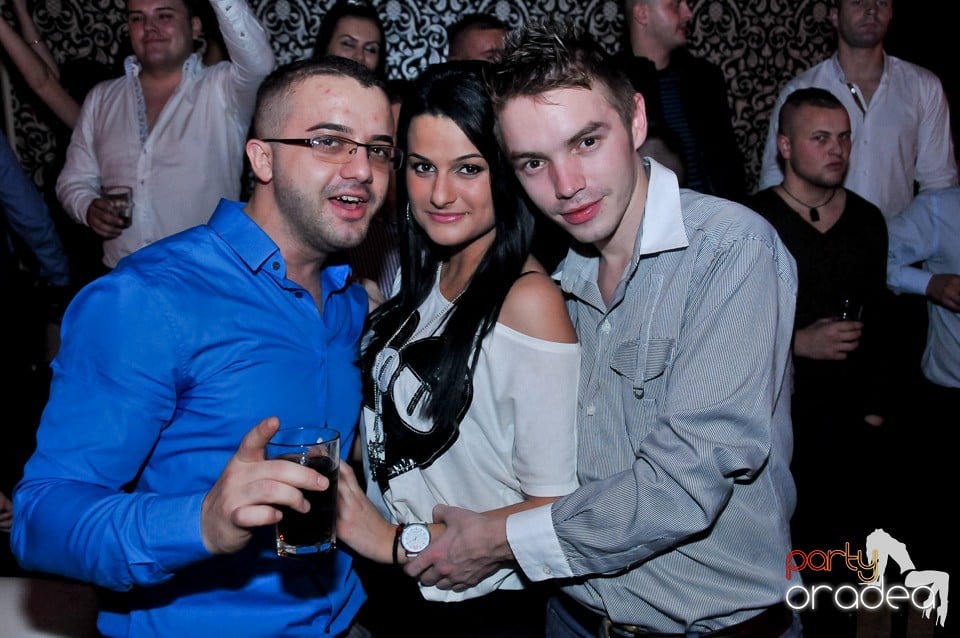 Petrecere de Crăciun în Club Life, 