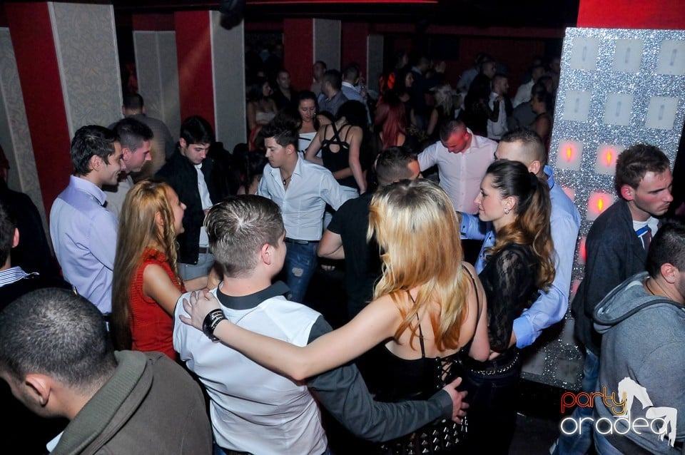 Petrecere de Crăciun în Club Life, 