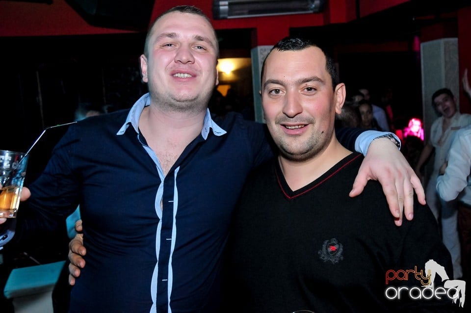 Petrecere de Crăciun în Club Life, 