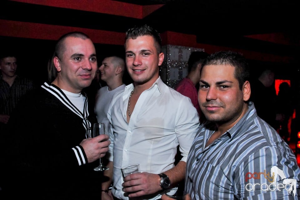 Petrecere de Crăciun în Club Life, 