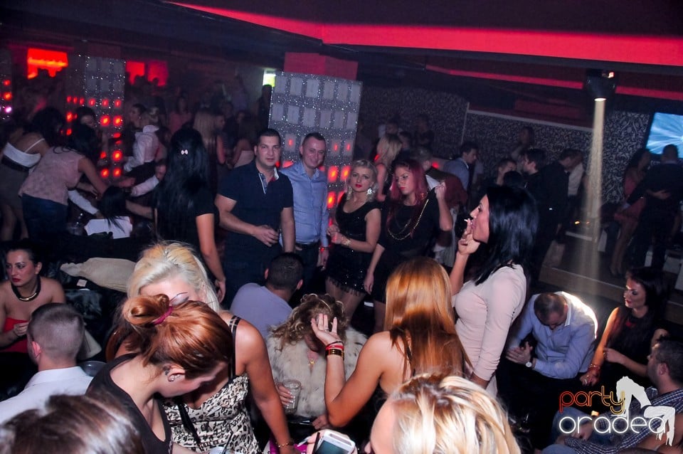 Petrecere de Crăciun în Club Life, 