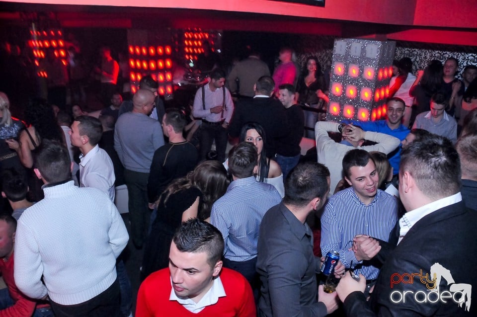 Petrecere de Crăciun în Club Life, 