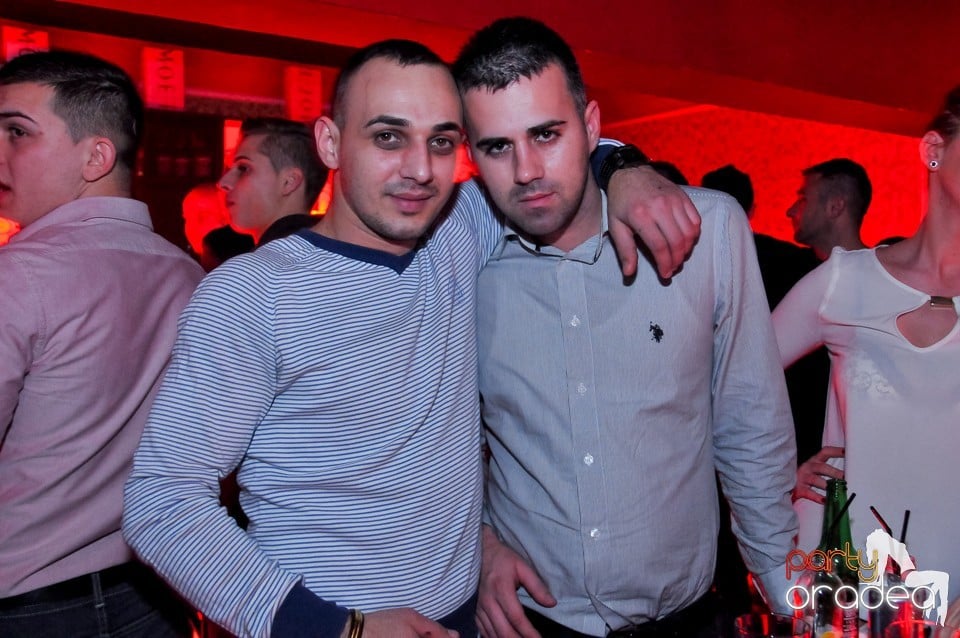 Petrecere de Crăciun în Club Life, 