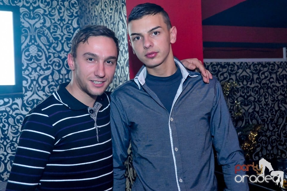 Petrecere de Crăciun în Club Life, 