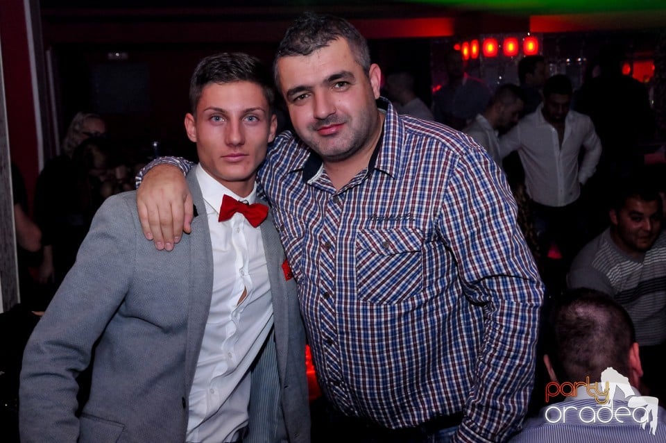 Petrecere de Crăciun în Club Life, 