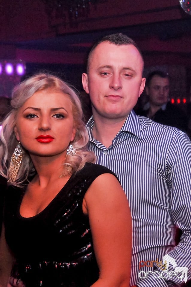 Petrecere de Crăciun în Club Life, 