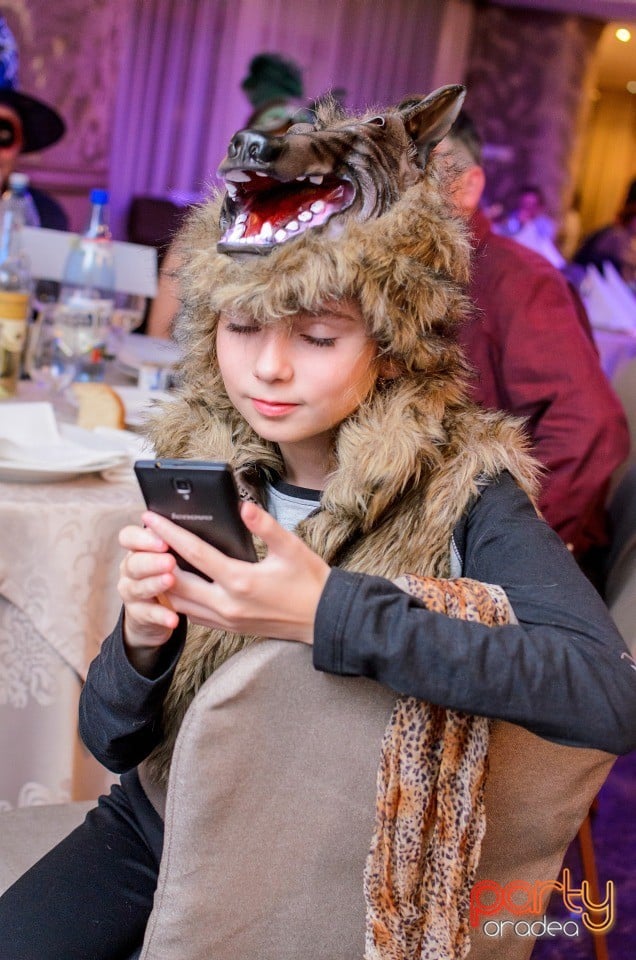 Petrecere de Halloween în Hotel Internaţional, Hotel Internaţional