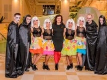 Petrecere de Halloween în Hotel Lotus