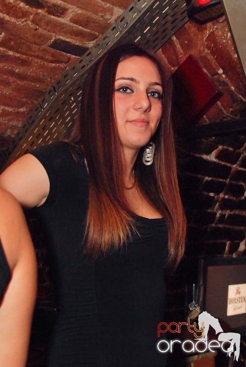 Petrecere de mijloc de săptămână,