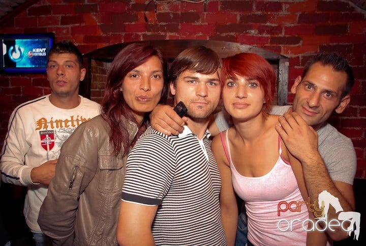 Petrecere de mijloc de săptămână,