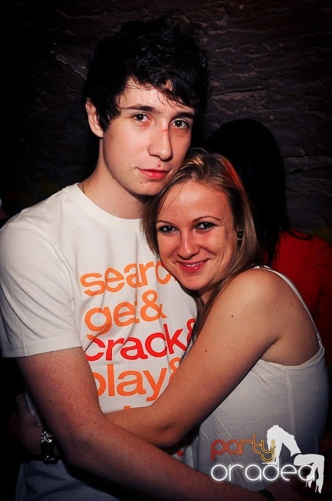 Petrecere de Moş Nicolae, Gekko-Bánya