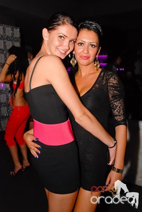 Petrecere de Petrecere în Life Club, 