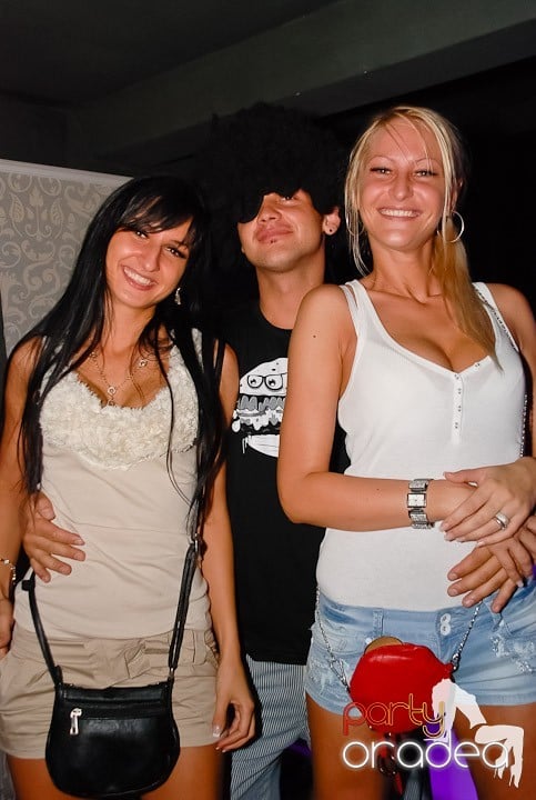 Petrecere de Petrecere în Life Club, 