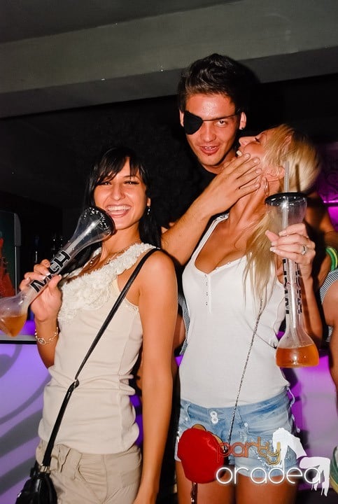 Petrecere de Petrecere în Life Club, 