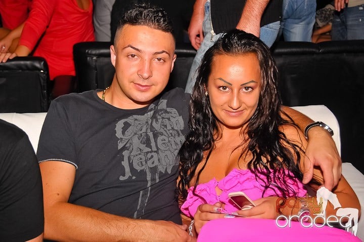 Petrecere de Petrecere în Life Club, 