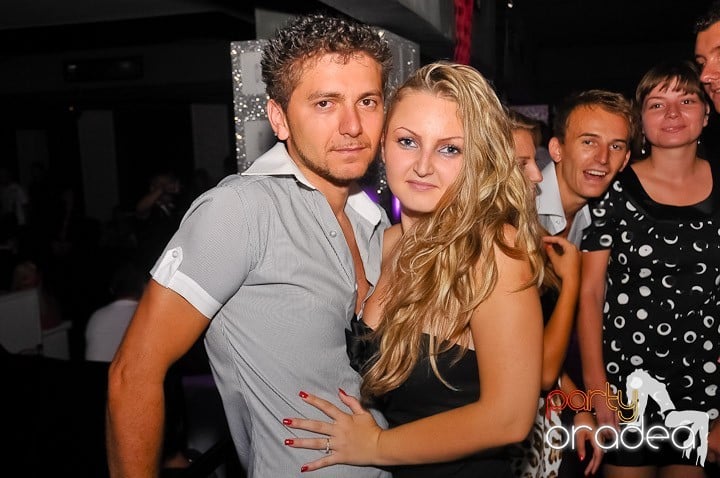 Petrecere de Petrecere în Life Club, 