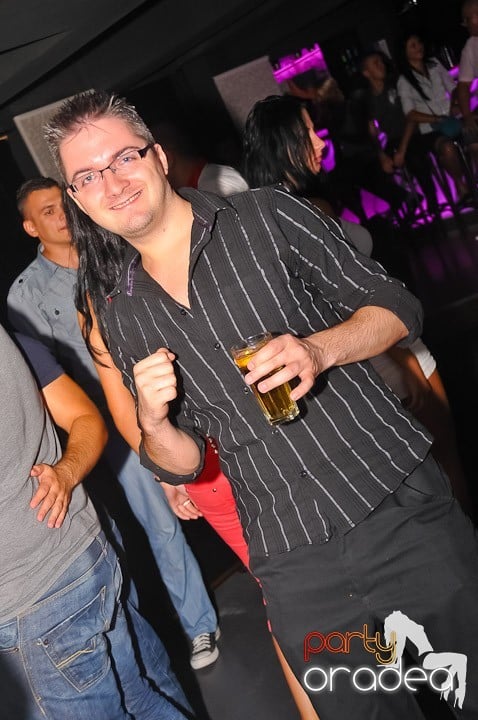 Petrecere de Petrecere în Life Club, 