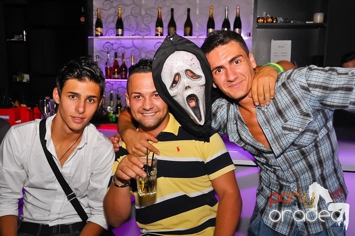 Petrecere de Petrecere în Life Club, 