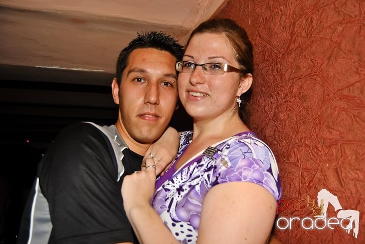 Petrecere de sfârşit de săptămână în Seven, 