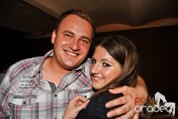 Petrecere de sfârşit de săptămână în Seven, 