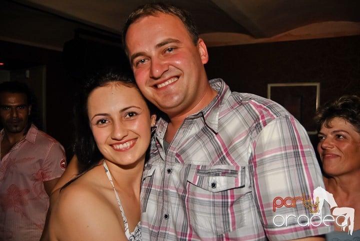 Petrecere de sfârşit de săptămână în Seven, 