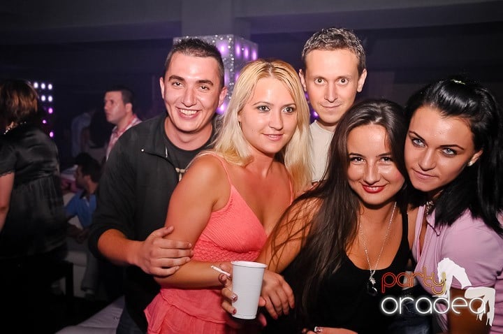 Petrecere de zile mari în Life Club, 