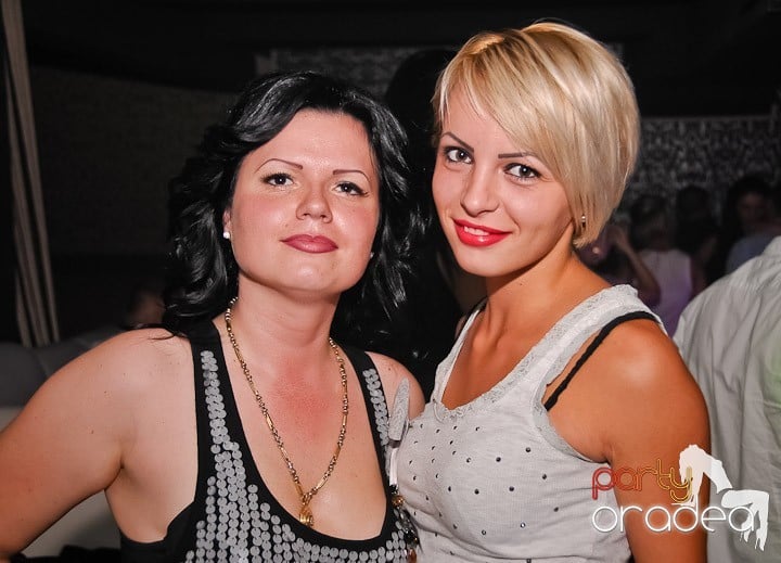 Petrecere de zile mari în Life Club, 