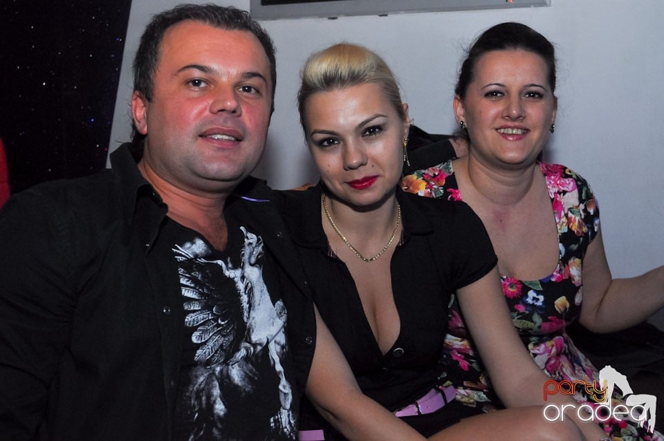 Petrecere de Ziua Bărbatului în Heat Club,