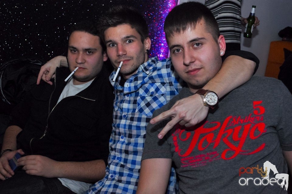 Petrecere de Ziua Bărbatului în Heat Club,