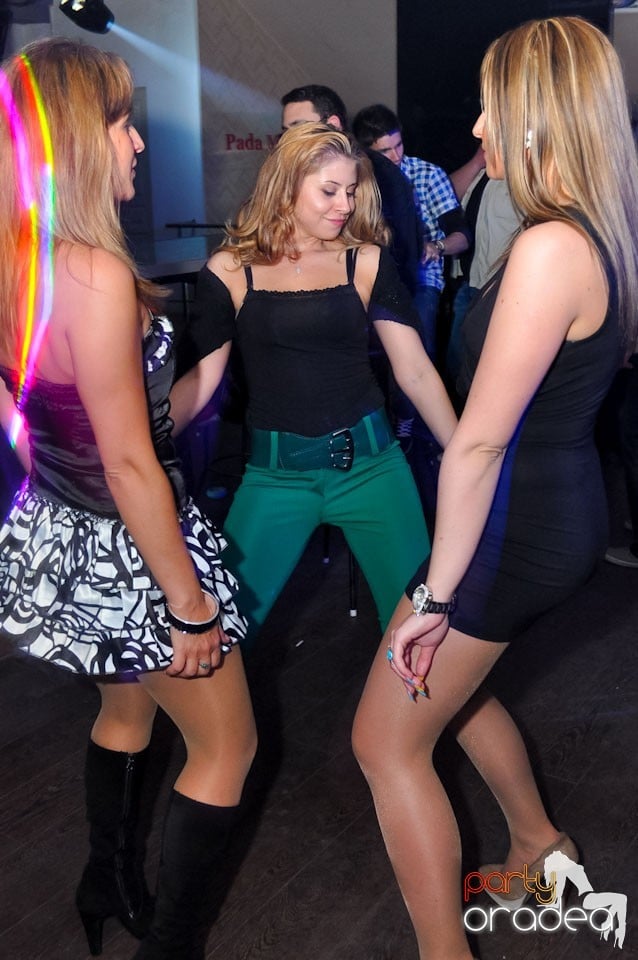 Petrecere de Ziua Bărbatului în Heat Club,