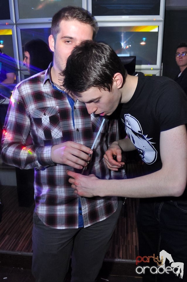 Petrecere de Ziua Bărbatului în Heat Club,