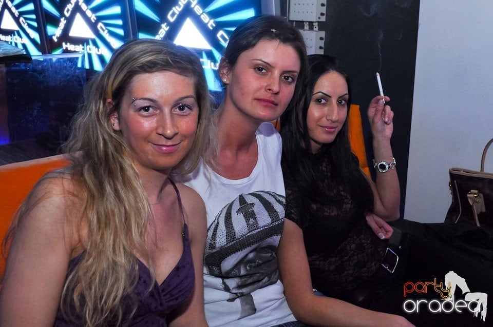 Petrecere de Ziua Bărbatului în Heat Club,