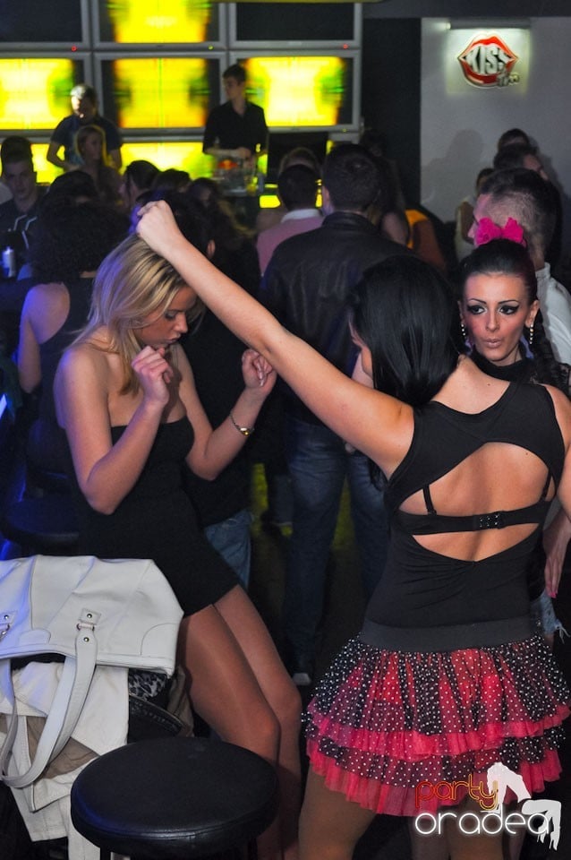 Petrecere de Ziua Bărbatului în Heat Club,