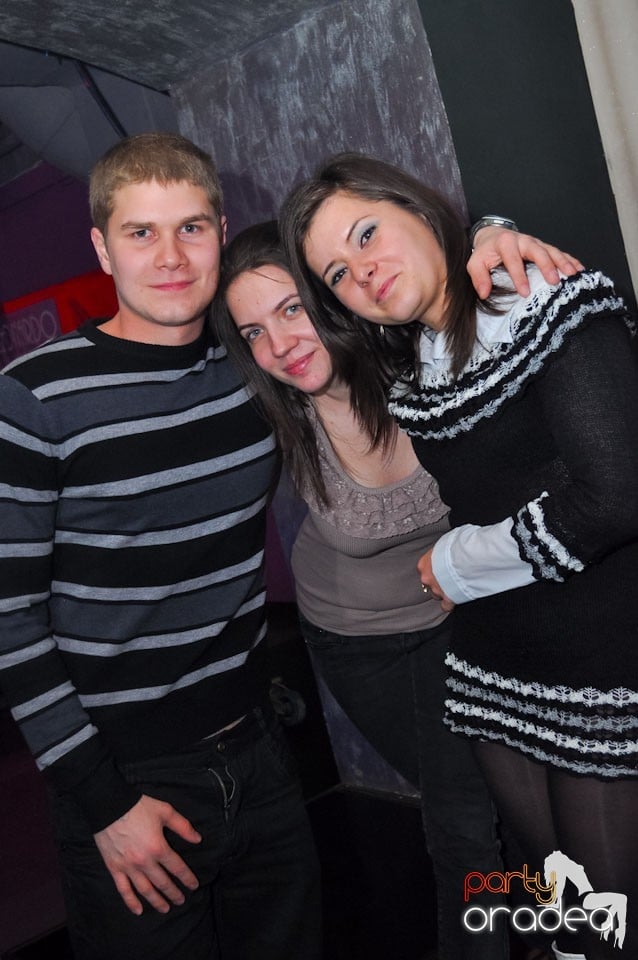 Petrecere de Ziua Bărbatului în Heat Club,