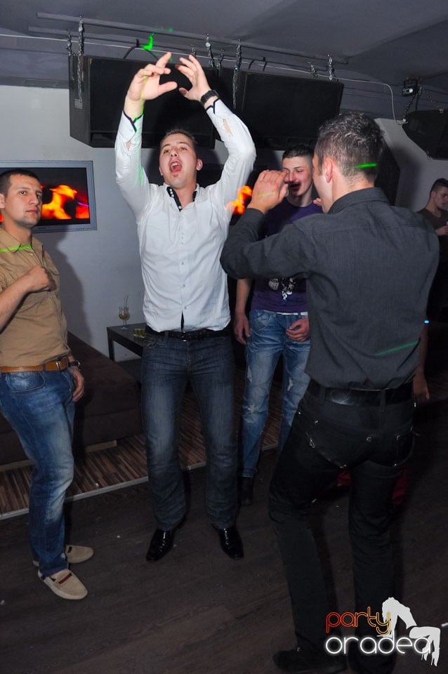 Petrecere de Ziua Bărbatului în Heat Club,