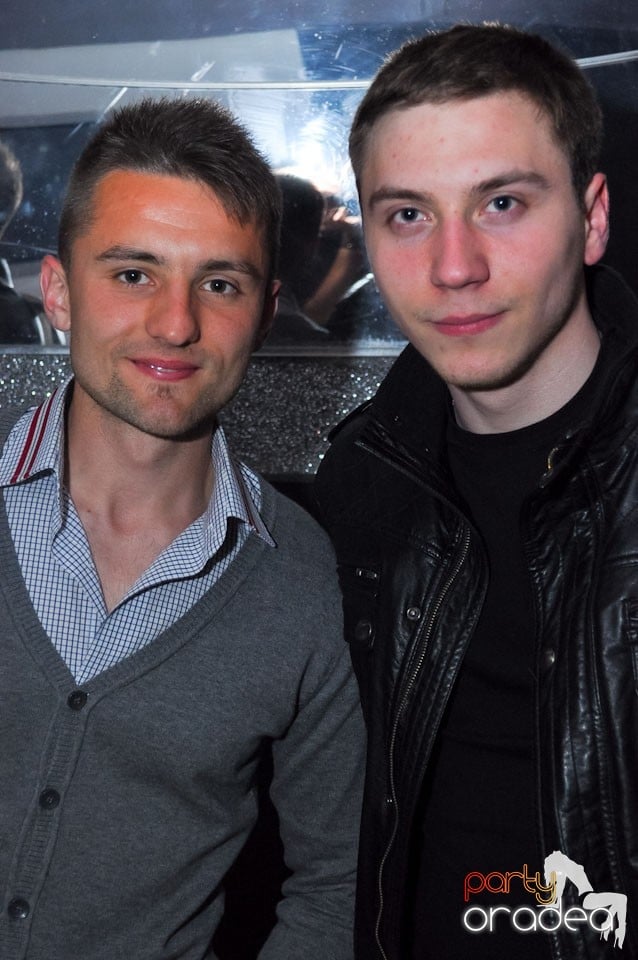 Petrecere de Ziua Bărbatului în Heat Club,