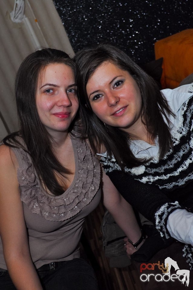 Petrecere de Ziua Bărbatului în Heat Club,