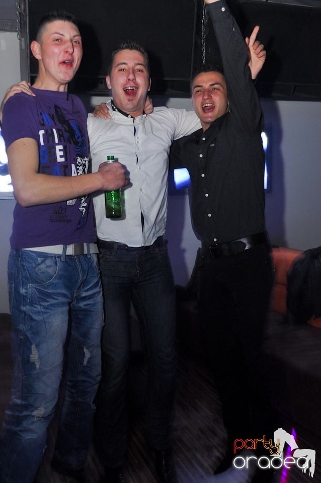 Petrecere de Ziua Bărbatului în Heat Club,