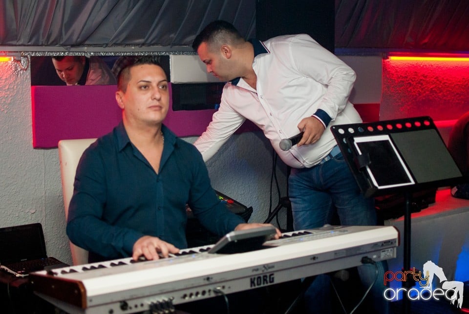 Petrecere în Club Diamonds,