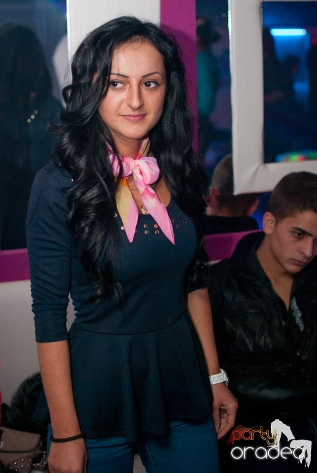 Petrecere în Club Diamonds,