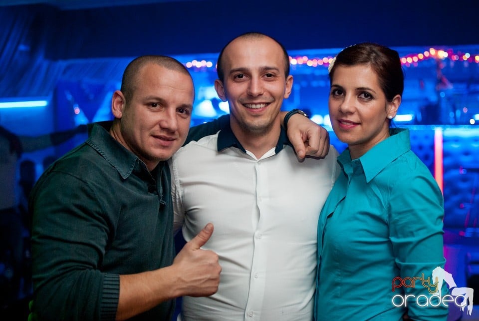 Petrecere în Club Diamonds,