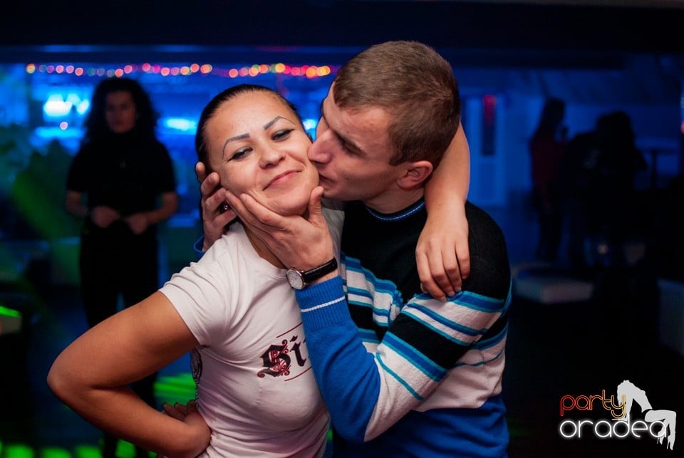 Petrecere în Club Diamonds,