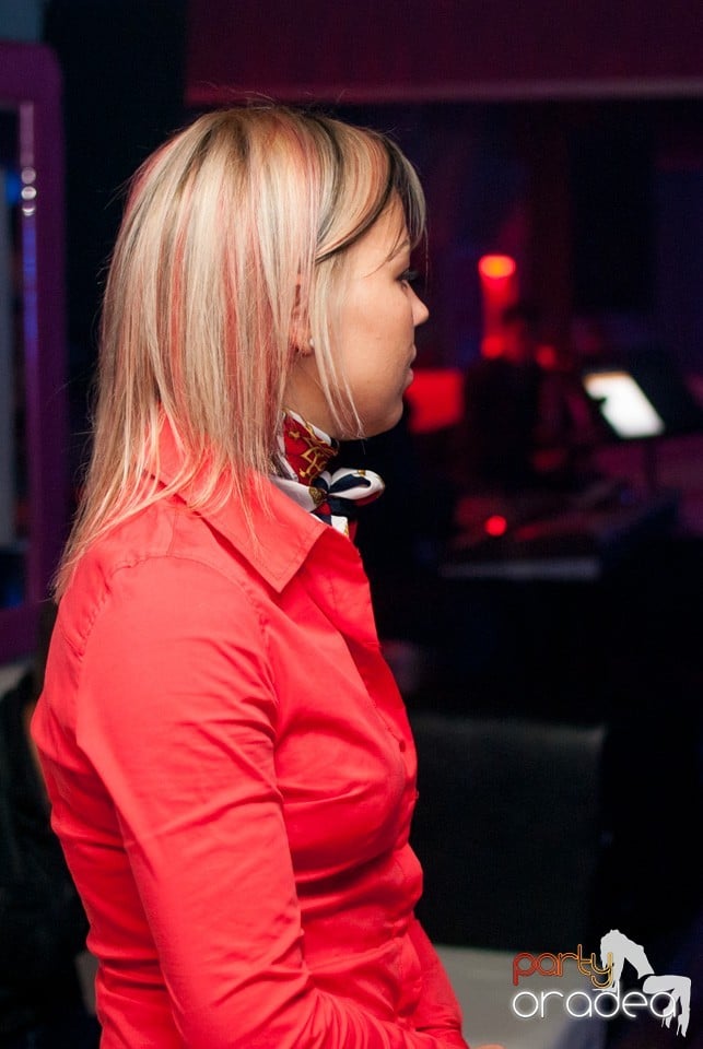 Petrecere în Club Diamonds,