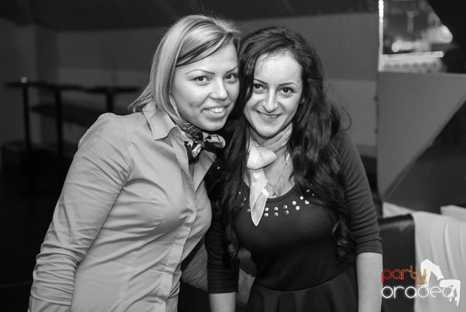 Petrecere în Club Diamonds,
