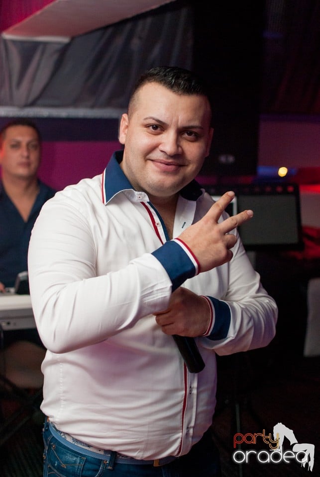 Petrecere în Club Diamonds,