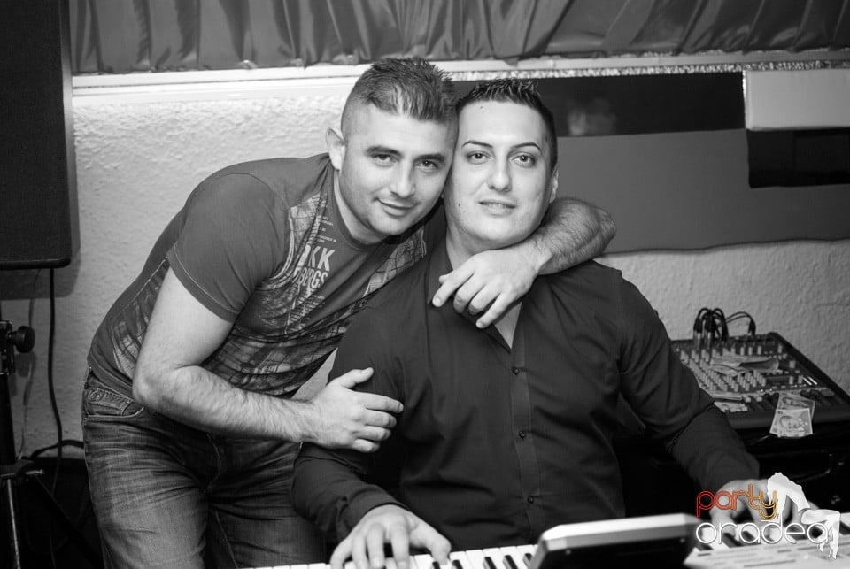 Petrecere în Club Diamonds,