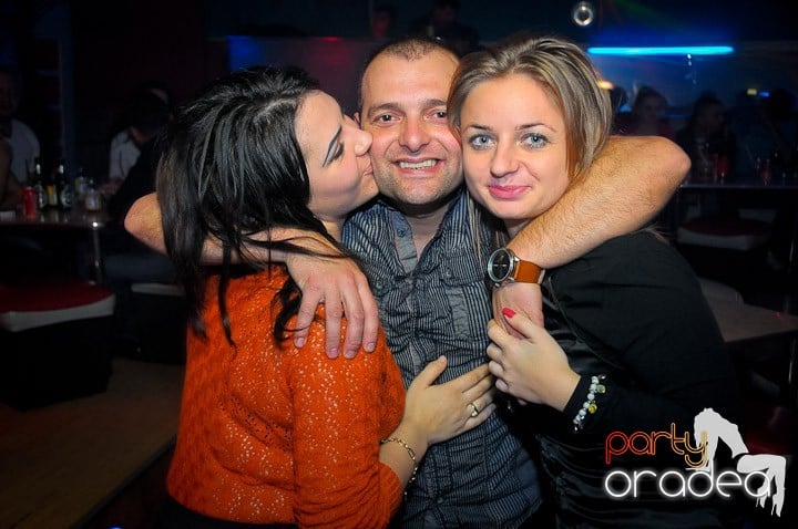 Petrecere în Club Dives, 